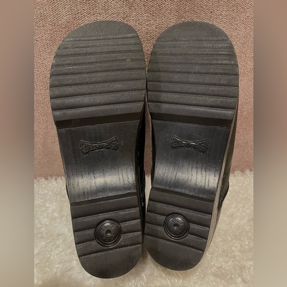 Black Clogs - Picture 3 of 6